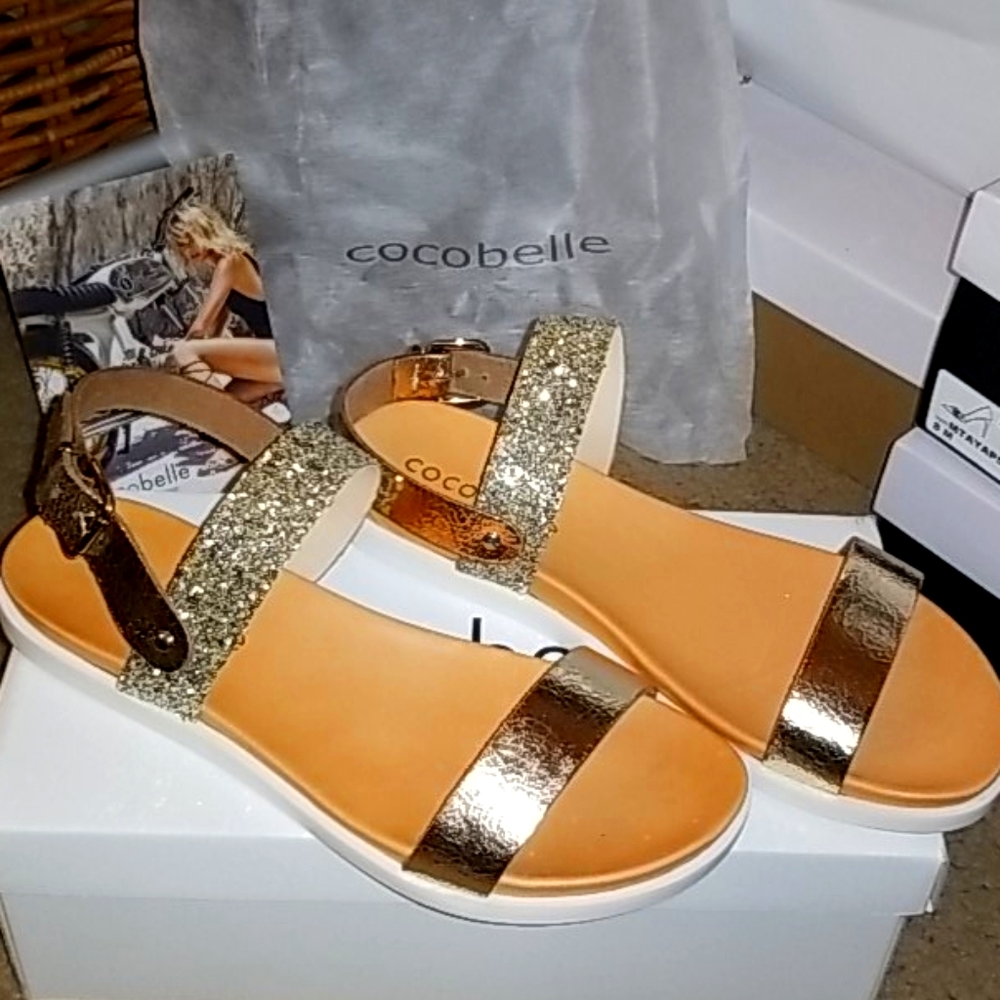 COCOBELLE Salentina Metallic gold glitter sandals size 7.5